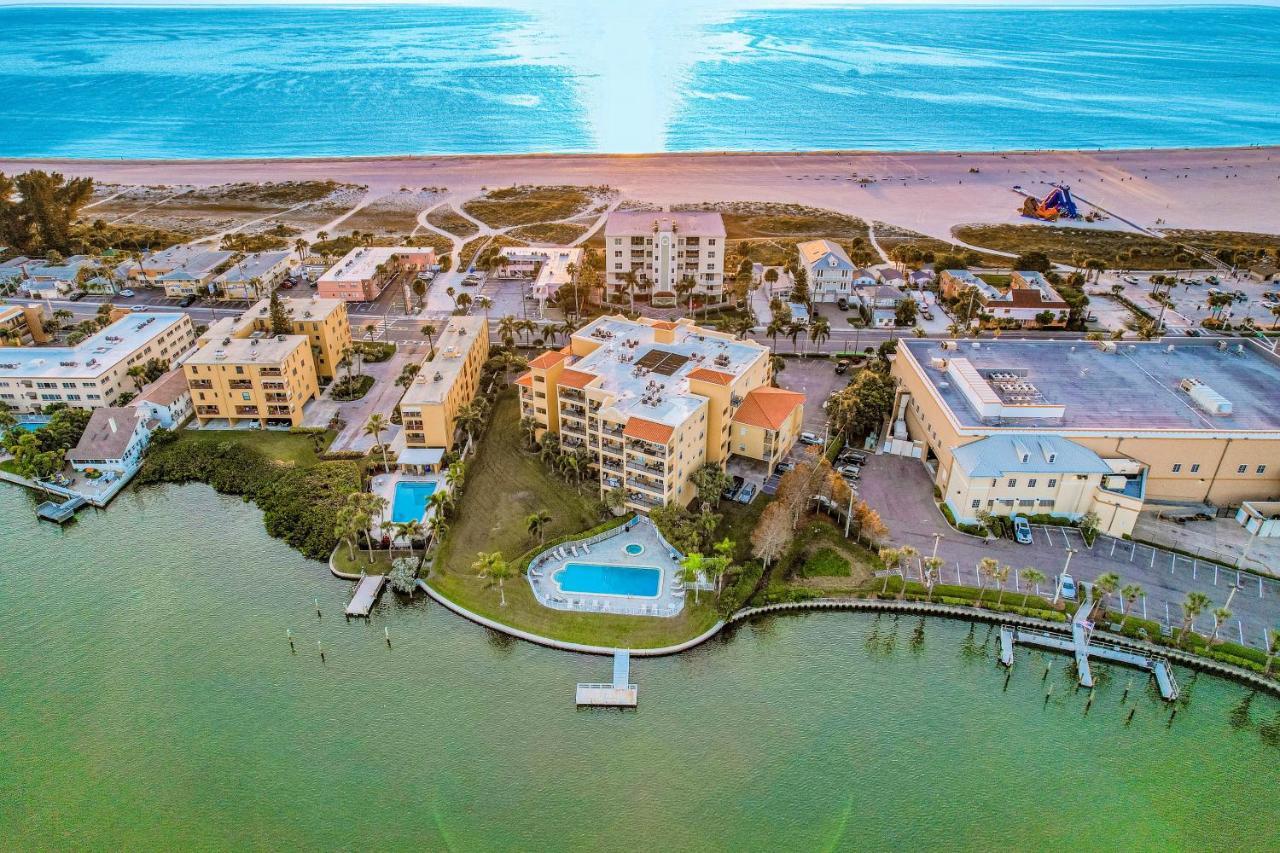Palms Of Treasure Island 405 Lägenhet St. Pete Beach Exteriör bild